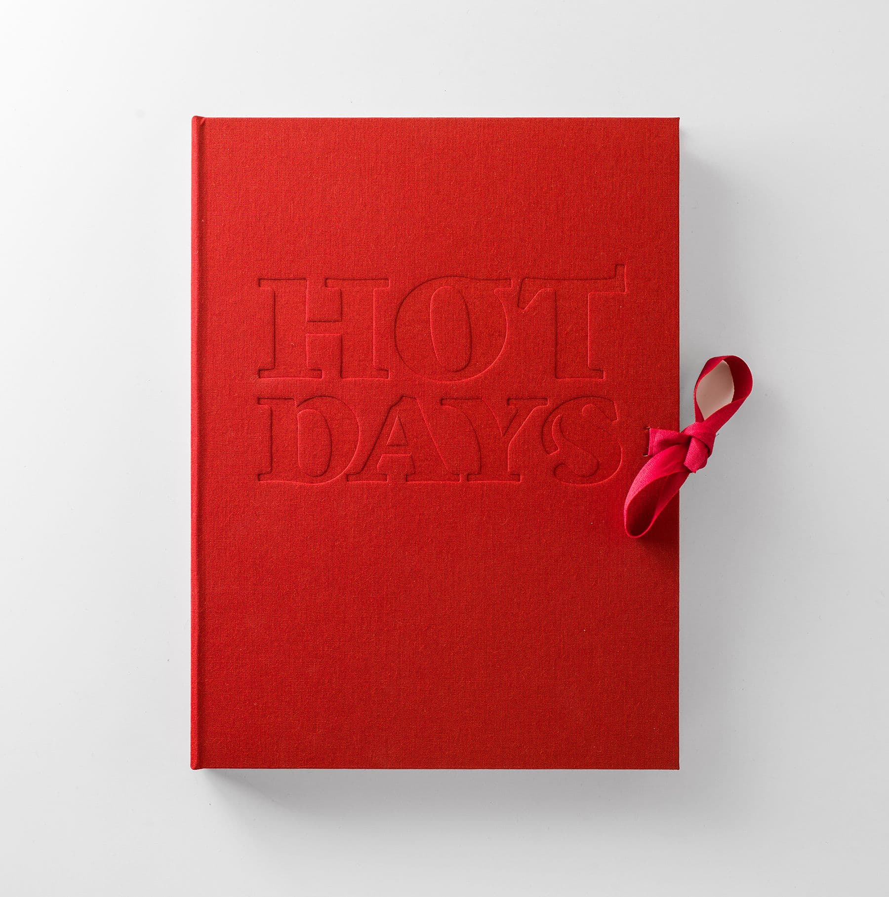 Eva Blanch 2015 Hot Days 01 A